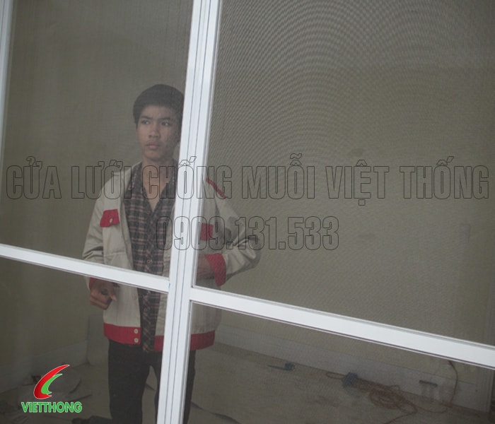 Cửa chống muỗi tự cuốn ngăn ngừa muỗi hiệu quả Cửa chống muỗi tự cuốn ngăn ngừa muỗi hiệu quả