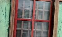 Cửa lưới chống muỗi inox khung nhôm màu Vân gỗ