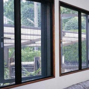 Những điều không nên khi thiết kế và lắp đặt cửa lưới chống muỗi cho cửa sổ